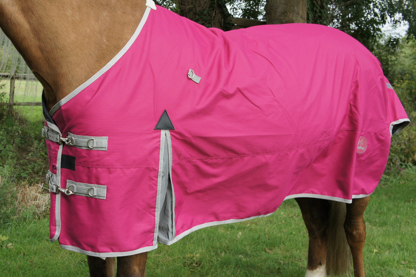 20g Turnout with Belly Cover (Pink)