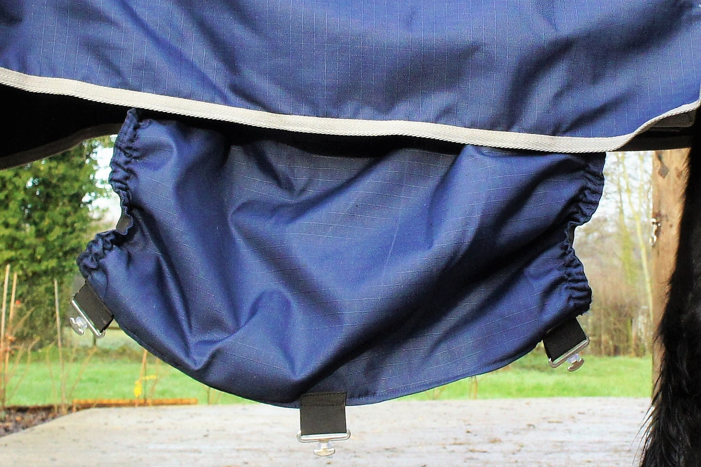 200g Turnout with Belly Cover